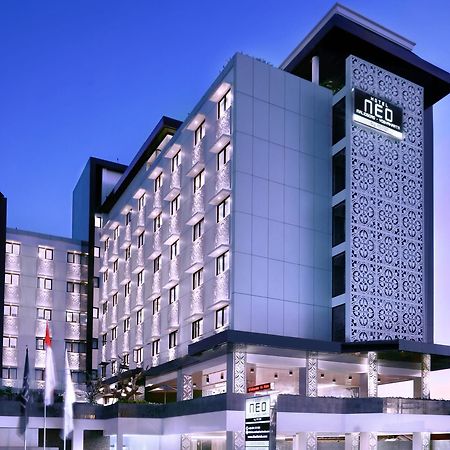 Hotel Neo Malioboro By Aston Джок'якарта Екстер'єр фото