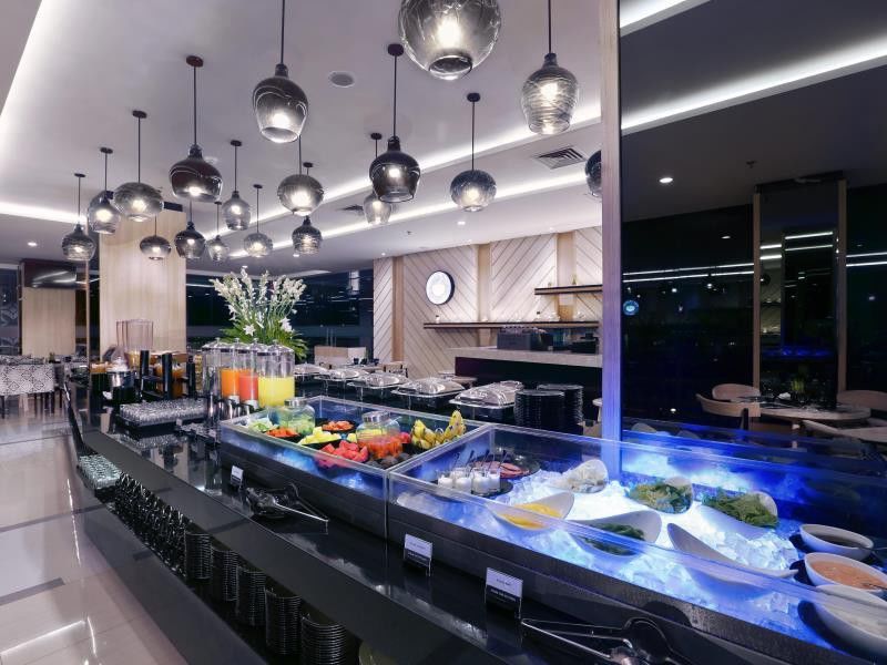 Hotel Neo Malioboro By Aston Джок'якарта Екстер'єр фото